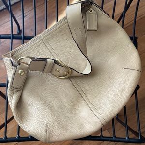 Coach Soho Smooth Cream Pebbled Leather Large Shoulder Bag M0793-11839